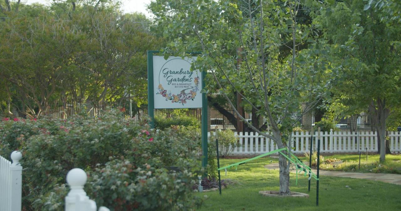 Granbury Gardens Bed And Breakfast Exterior foto
